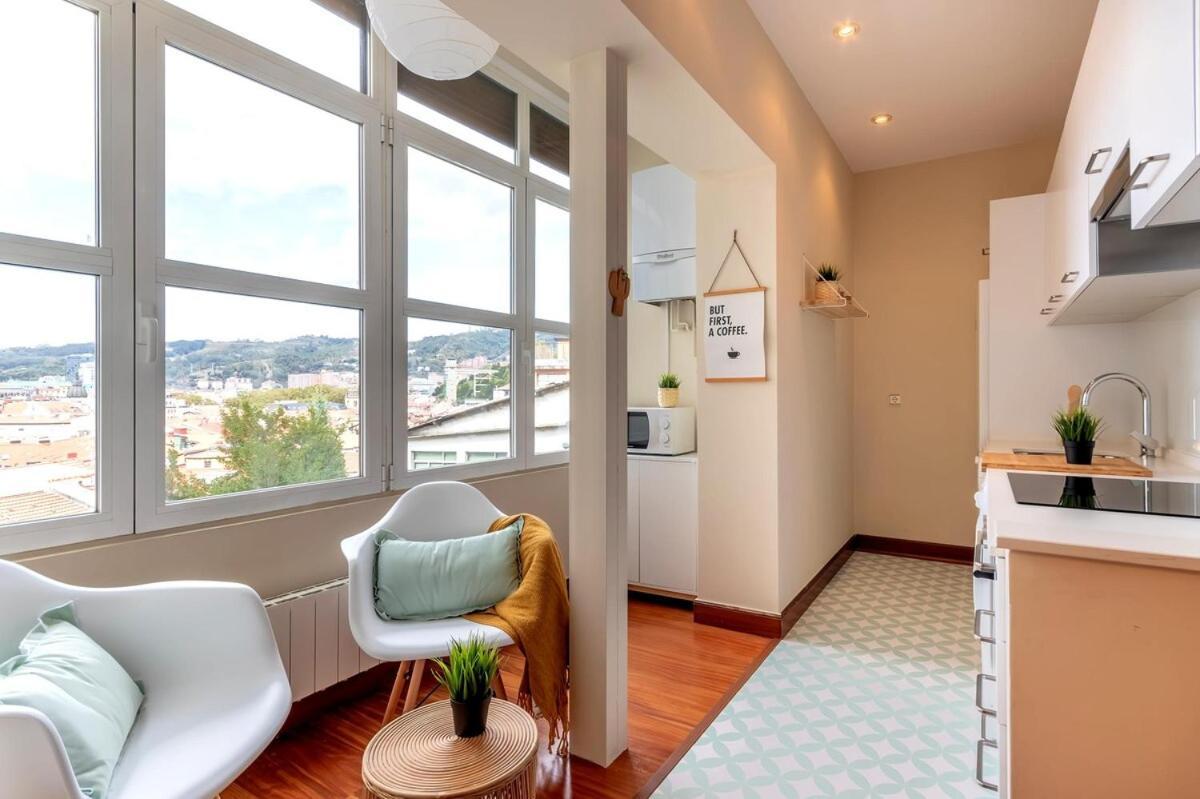 Apartamento Acogedor Y Con Vistas - Casco Viejo & Parking *